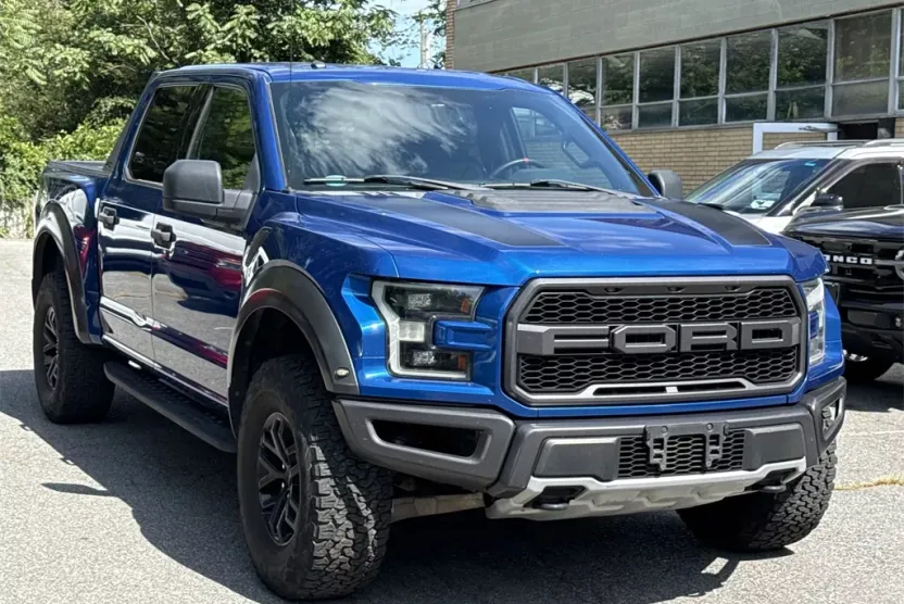 2017 Ford F-150 Raptor photo 1