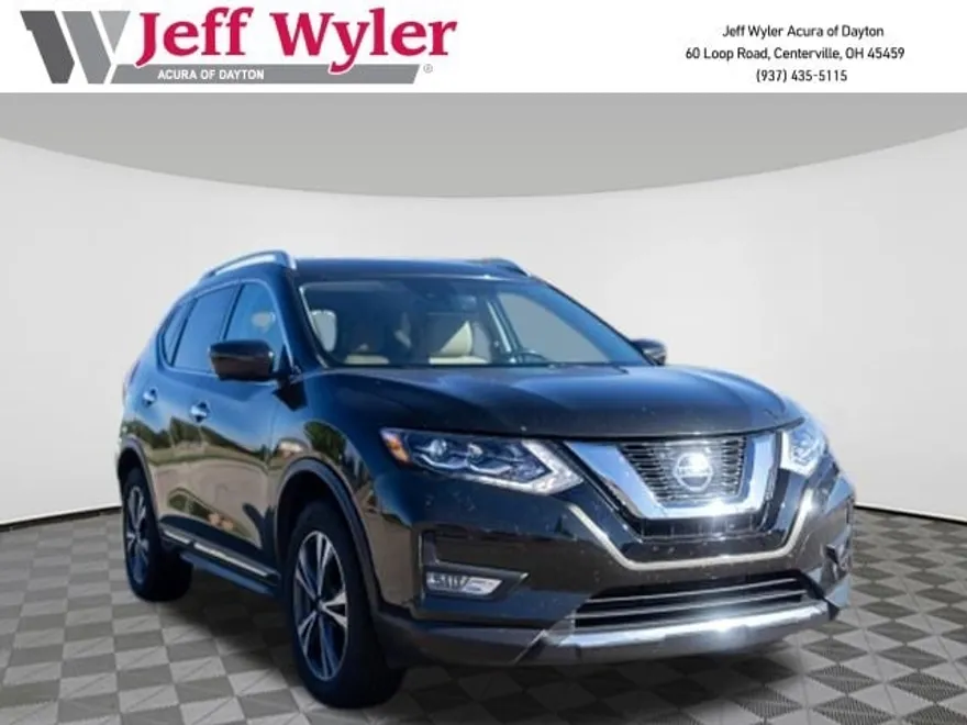 2017 Nissan Rogue SL photo 1