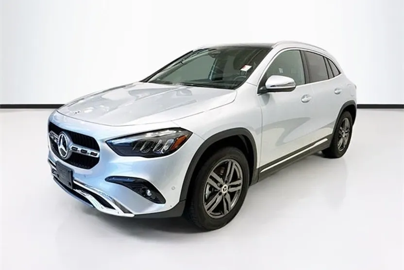 2025 Mercedes Benz GLA 250 photo 1