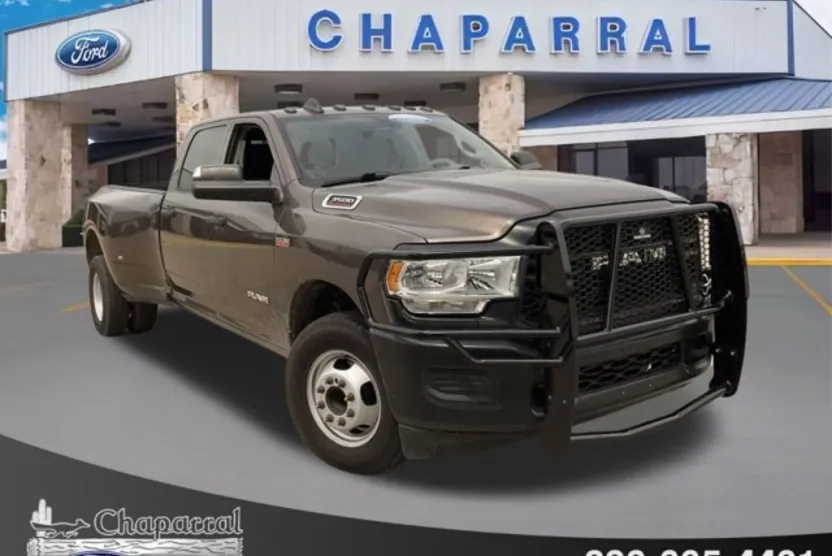 2020 Ram 3500 Tradesman photo 1