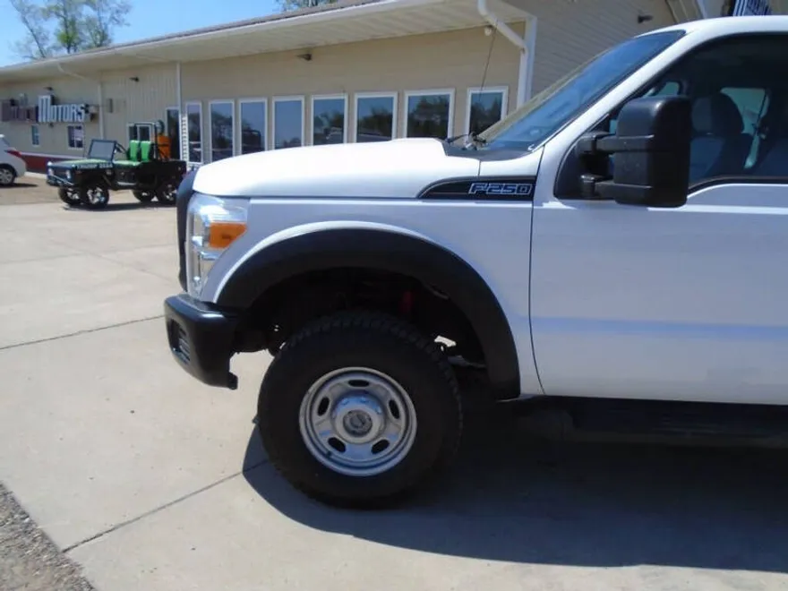 2015 Ford F-250 XL photo 1