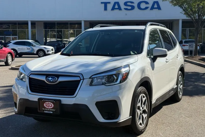 2020 Subaru Forester Premium photo 1