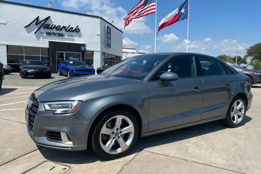 2017 Audi A3 Premium 2.0 TFSI photo 1