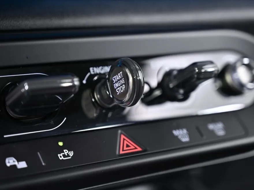 2025 Mini Countryman ALL4 S photo 19