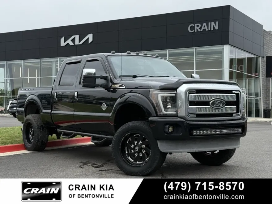2013 Ford F-250 Platinum photo 1
