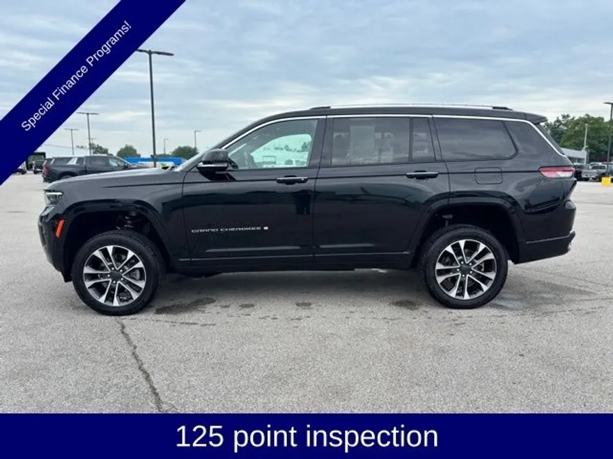2022 Jeep Grand Cherokee Overland photo 1