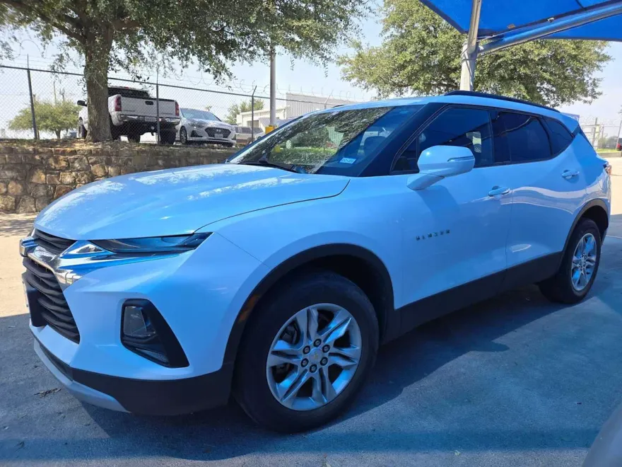 2020 Chevrolet Blazer 2LT photo 1
