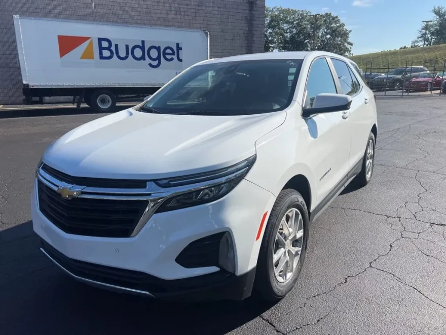 2024 Chevrolet Equinox photo 1