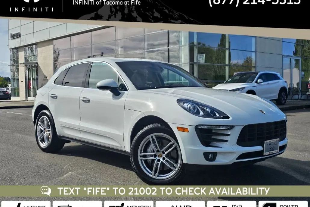 2015 Porsche Macan S photo 1