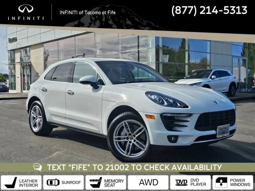 2015 Porsche Macan S photo 1