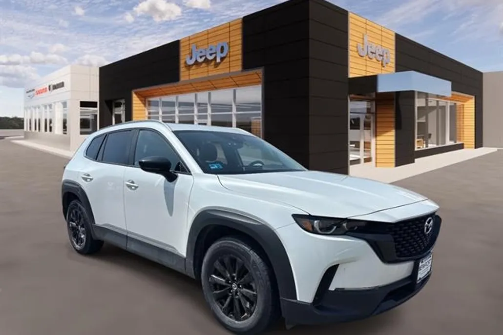 2023 Mazda CX-50 2.5 Preferred Plus photo 1