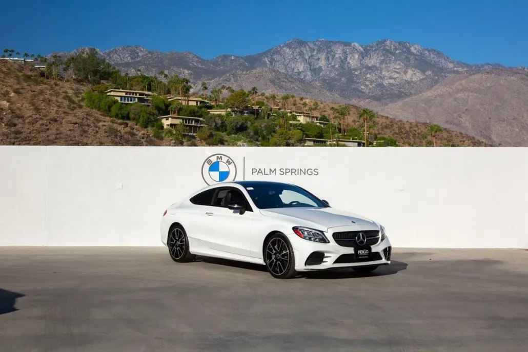 2020 Mercedes Benz C 300 photo 1