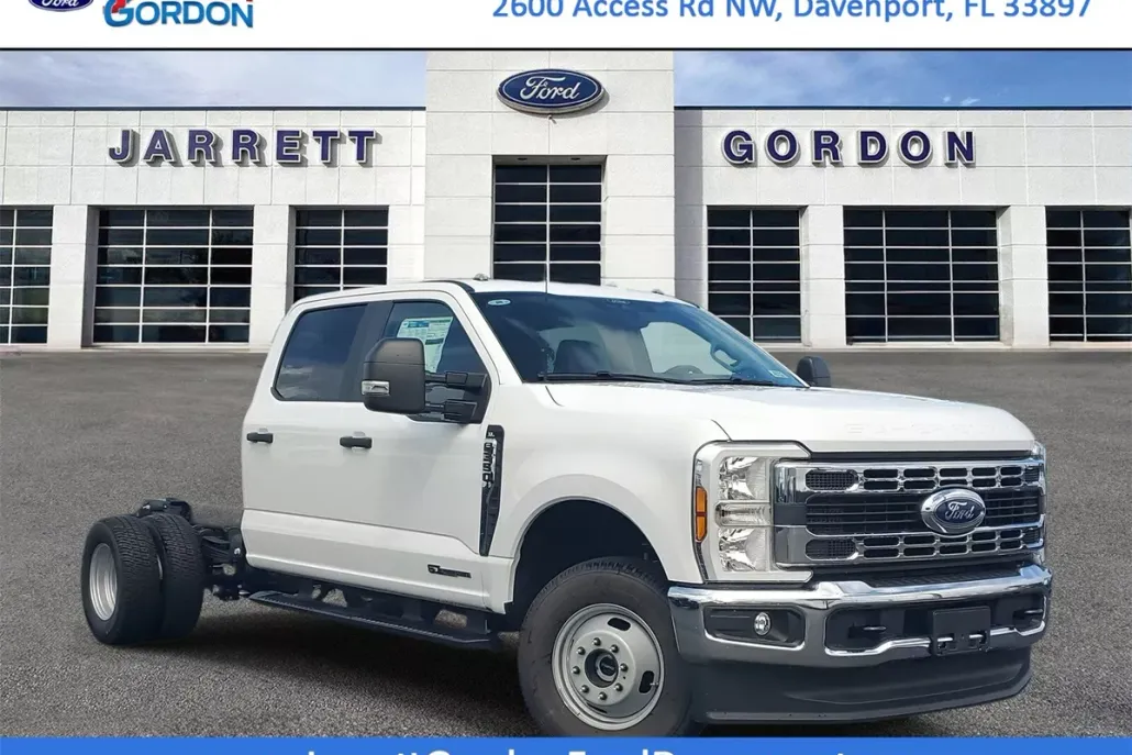 2026 Ford F-350 XL photo 1