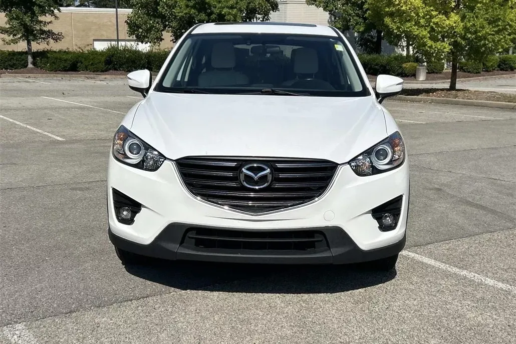 2016 Mazda CX-5 Grand Touring photo 1