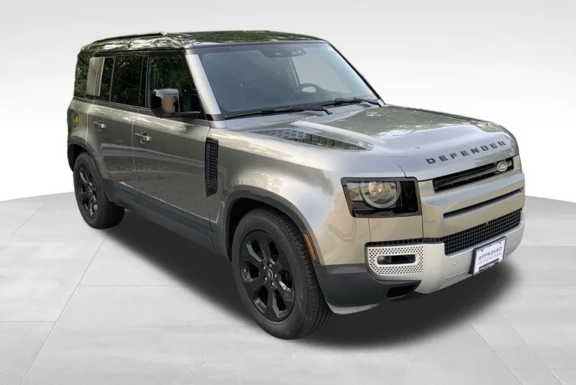 2025 Land Rover Defender 110 S photo 1