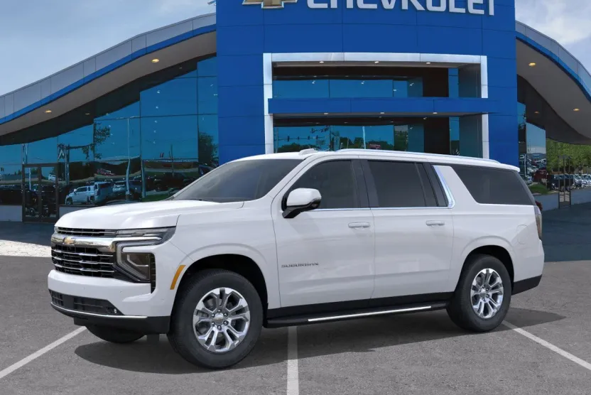 2026 Chevrolet Suburban LT photo 1