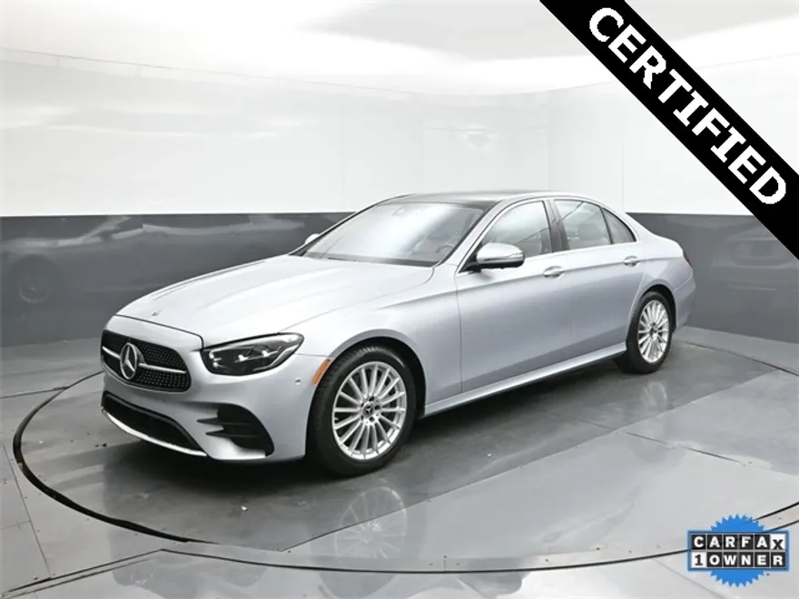 2022 Mercedes Benz E 350 photo 1