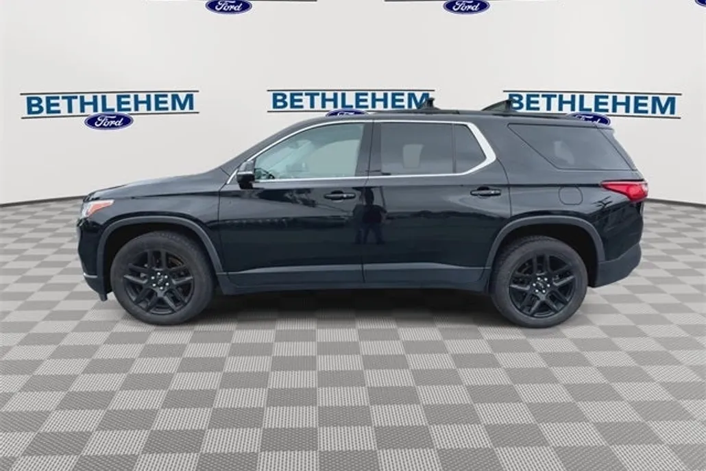 2019 Chevrolet Traverse Cloth 1LT photo 1