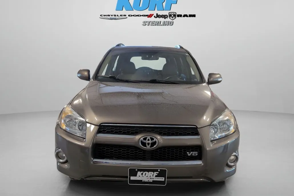 2010 Toyota RAV4 Limited photo 1