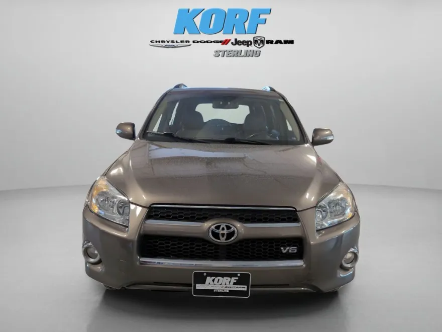 2010 Toyota RAV4 Limited photo 1