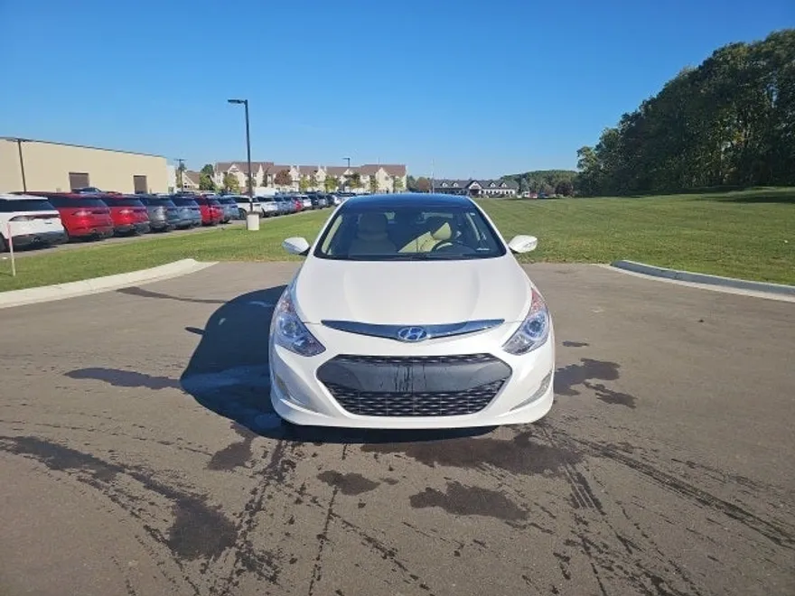 2015 Hyundai Sonata Hybrid Limited photo 1