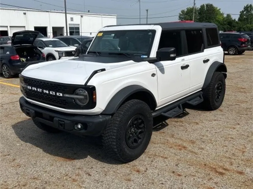 2023 Ford Bronco Wildtrak photo 1
