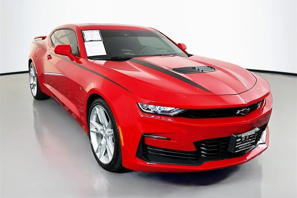 2023 Chevrolet Camaro Coupe 2SS photo 1