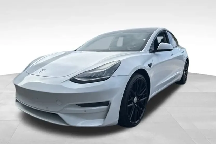 2018 Tesla Model 3 Performance photo 1