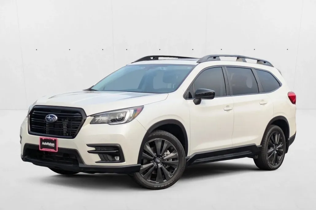 2022 Subaru Ascent Onyx Edition photo 1