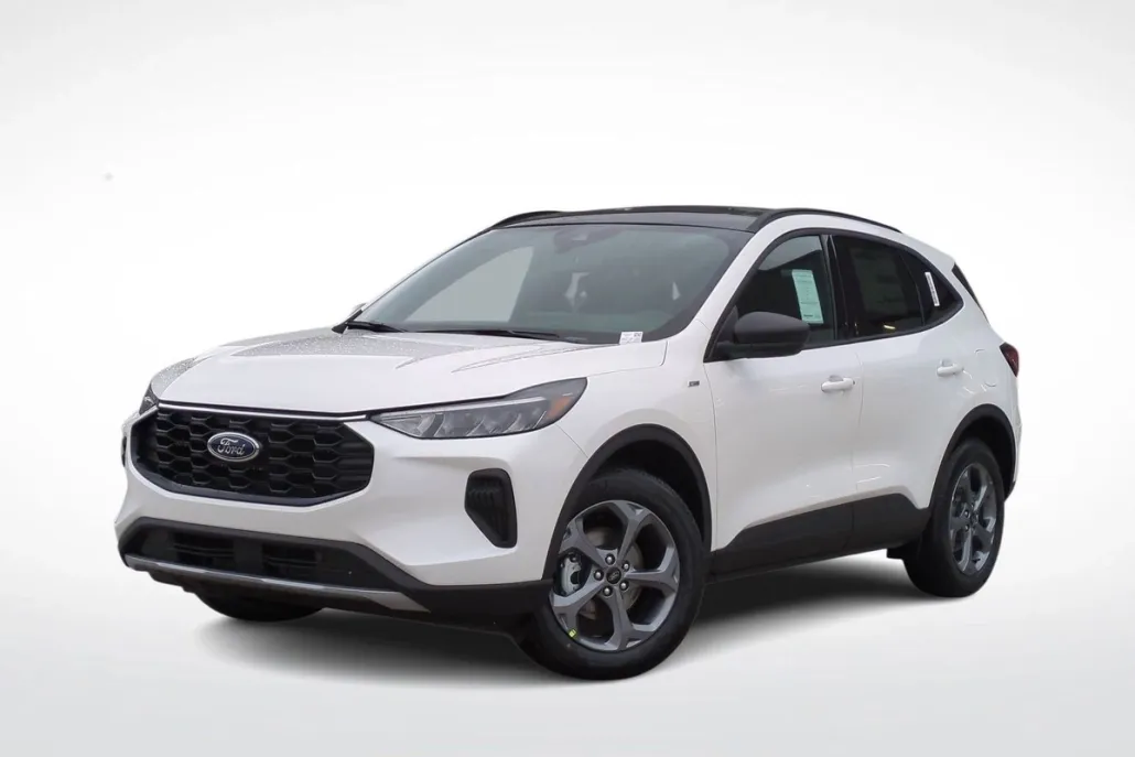 2025 Ford Escape ST-Line photo 1