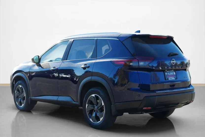 2026 Nissan Rogue SV photo 1
