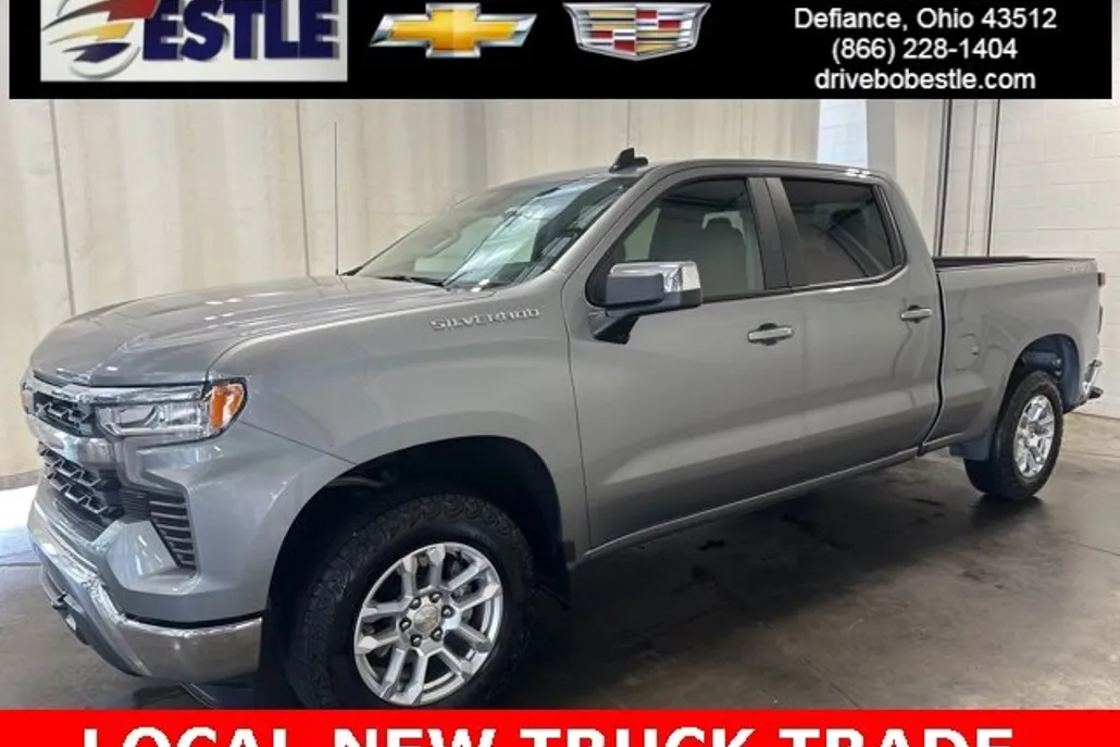 2025 Chevrolet Silverado 1500 LT photo 1