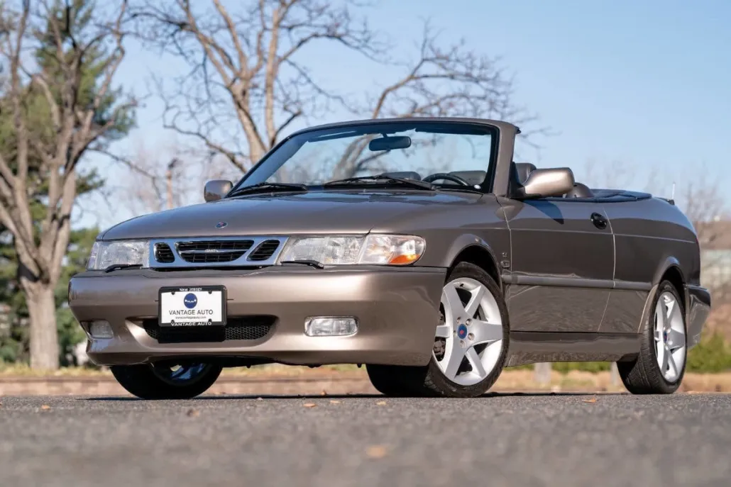 2003 Saab 9-3 SE photo 1