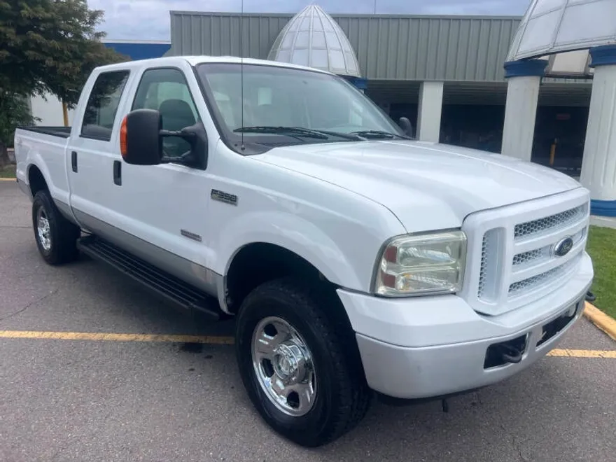 2006 Ford F-350 XLT photo 1