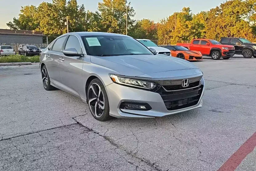 2018 Honda Accord Sport 1.5T photo 1