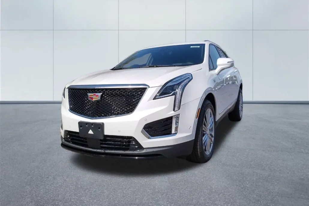 2025 Cadillac XT5 Sport photo 1