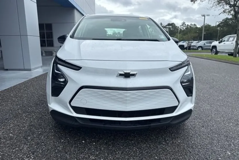 2023 Chevrolet Bolt EV 1LT photo 1