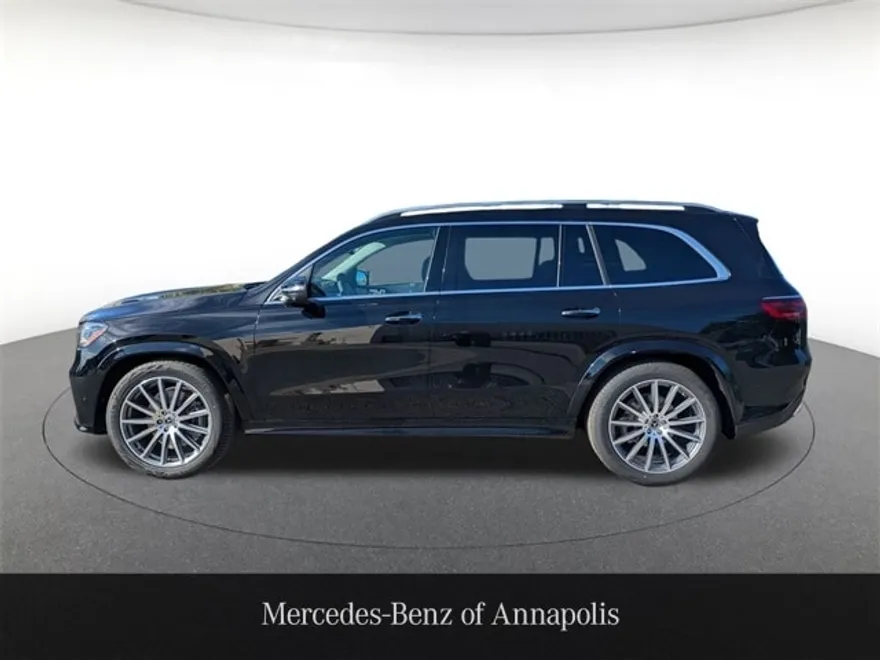 2026 Mercedes Benz GLS 450 4MATIC photo 1