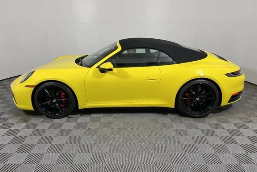 2021 Porsche 911 S photo 1