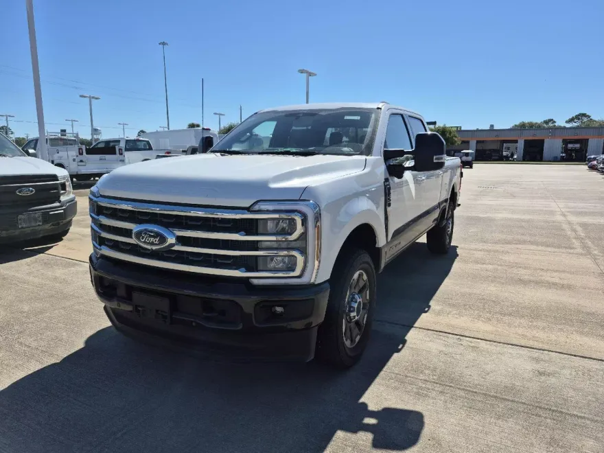 2025 Ford F-250 XLT photo 1