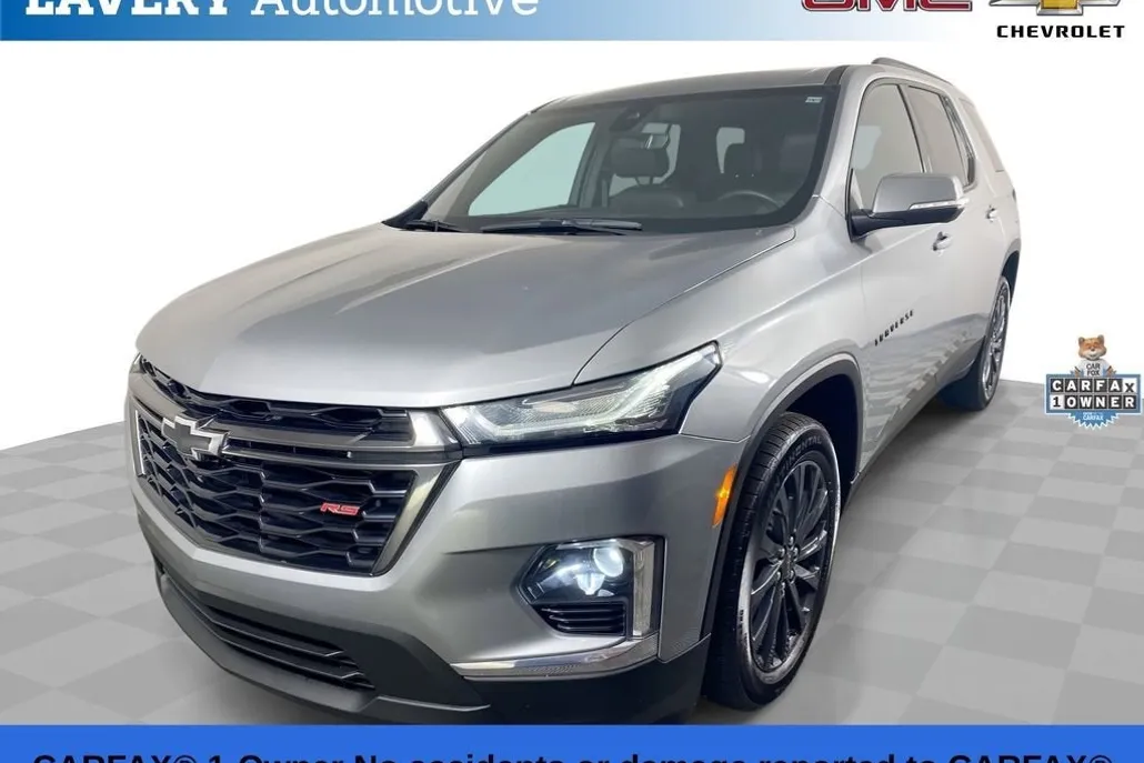 2023 Chevrolet Traverse RS photo 1