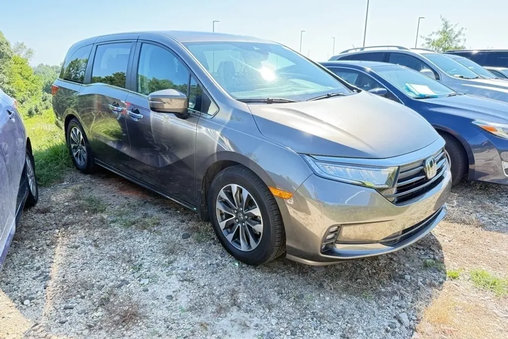 2021 Honda Odyssey EX-L photo 1