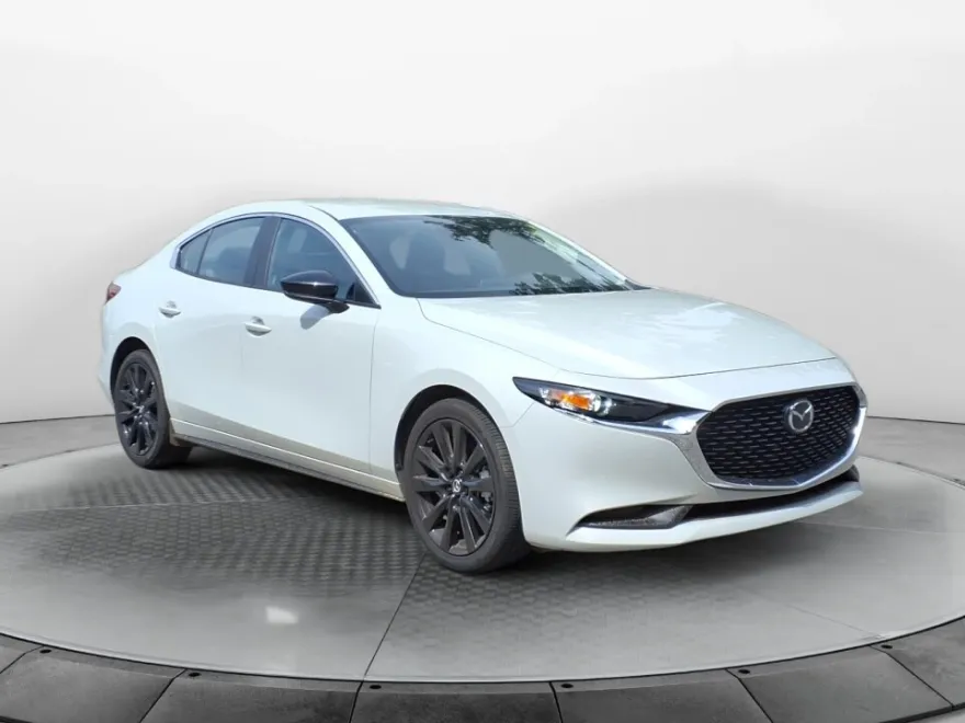 2025 Mazda Mazda3 2.5 Select Sport Sedan photo 1