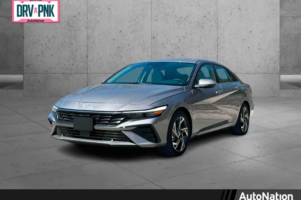 2025 Hyundai Elantra Hybrid Limited photo 1