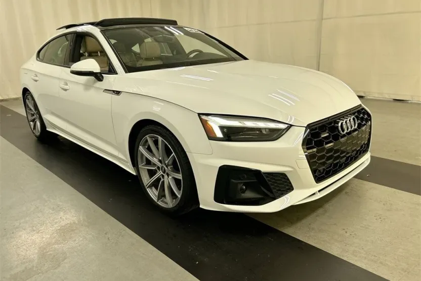 2025 Audi A5 45 S line Premium photo 1