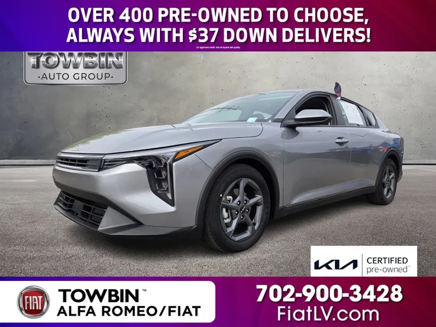 2025 Kia K4 LXS photo 1