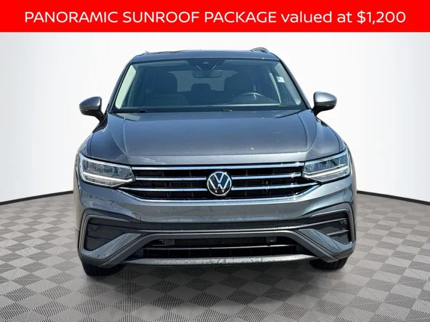 2024 Volkswagen Tiguan SE Wolfsburg Edition photo 1