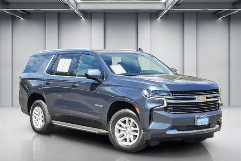 2022 Chevrolet Tahoe LT photo 1