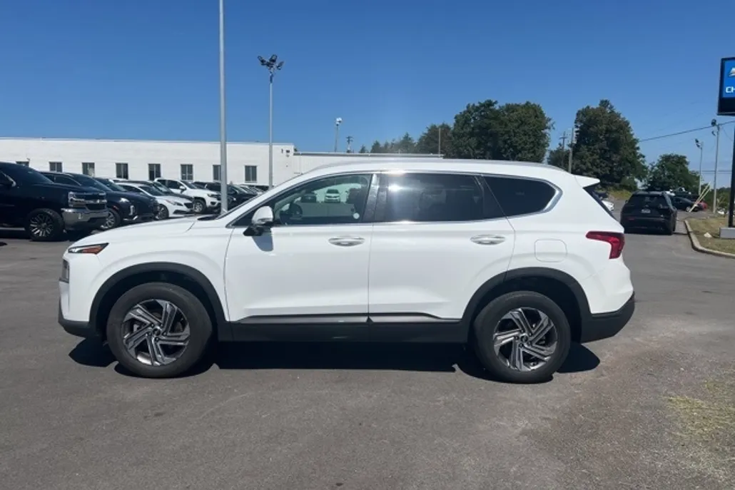 2023 Hyundai Santa Fe SEL photo 1