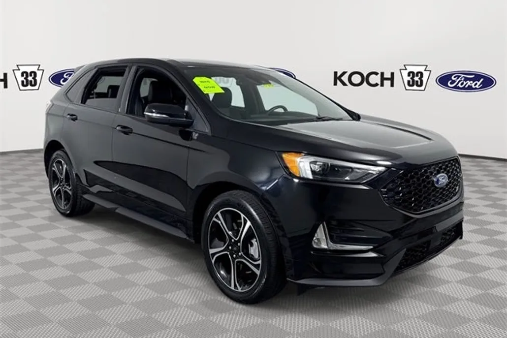 2024 Ford Edge ST photo 1